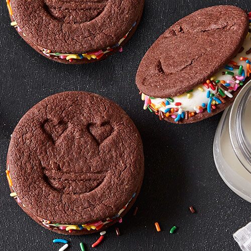 Frozen Chocolate Sandwich Cookies