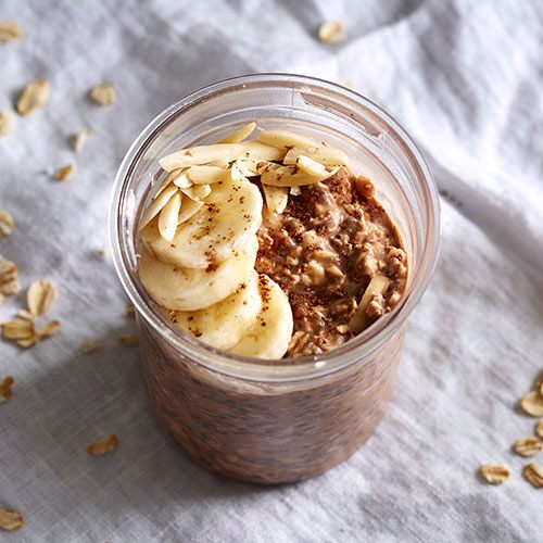 Enrichables Chocolate-Almond Overnight Oats