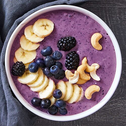 Blackberry Cashew Smoothie Bowl